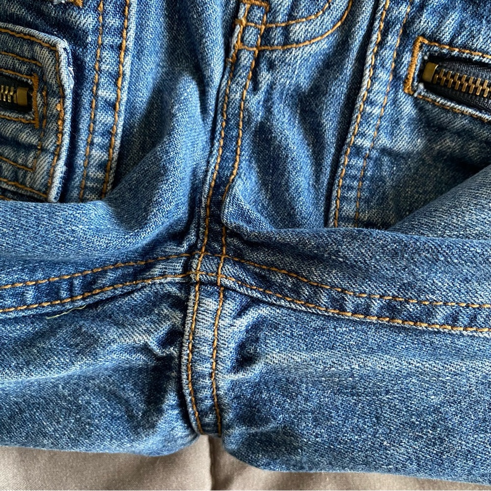 VTG Guess Baby Boy 6/9 Mo Denim Blue Jeans Zipper Pockets Snap Y2K 100% Cotton - Picture 11 of 16